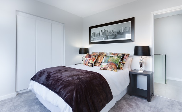 Boxspring alebo posteľ na mieru?